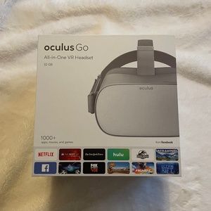 Oculus Go All-in-One VR Headset 32 GB (Used)